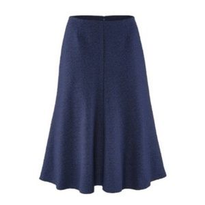 NWOT!  CAbi Tulip Skirt